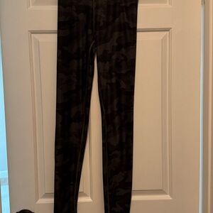 Wear It to Heart Camouflage Leggings